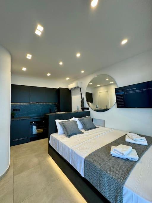 Bluemotion - Cityview Pireu Exterior foto
